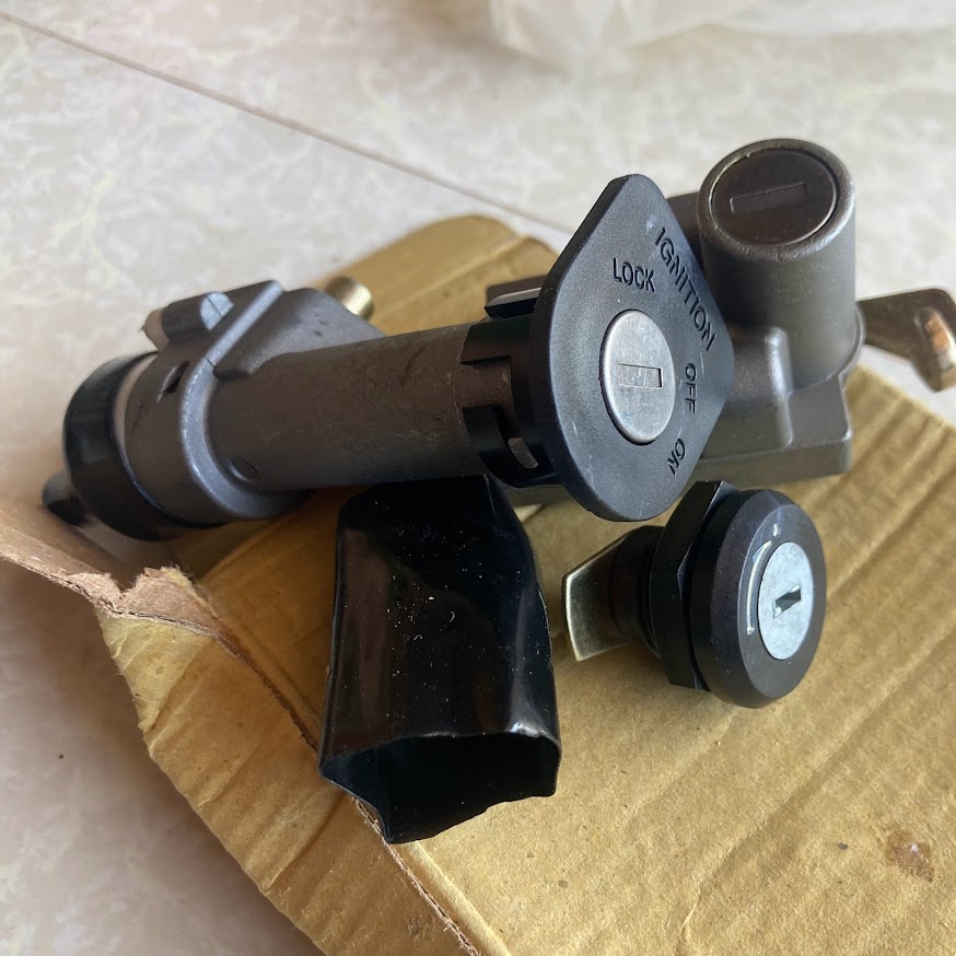 Bộ ổ khoá xe Max 3