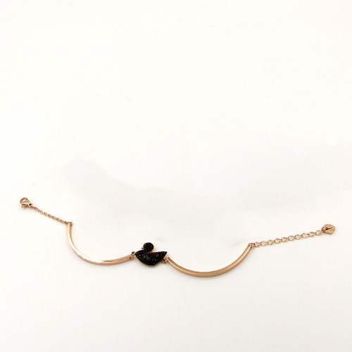 Lắc Tay Thiên Nga Đen Titan Ko Han Rỉ TT 3655