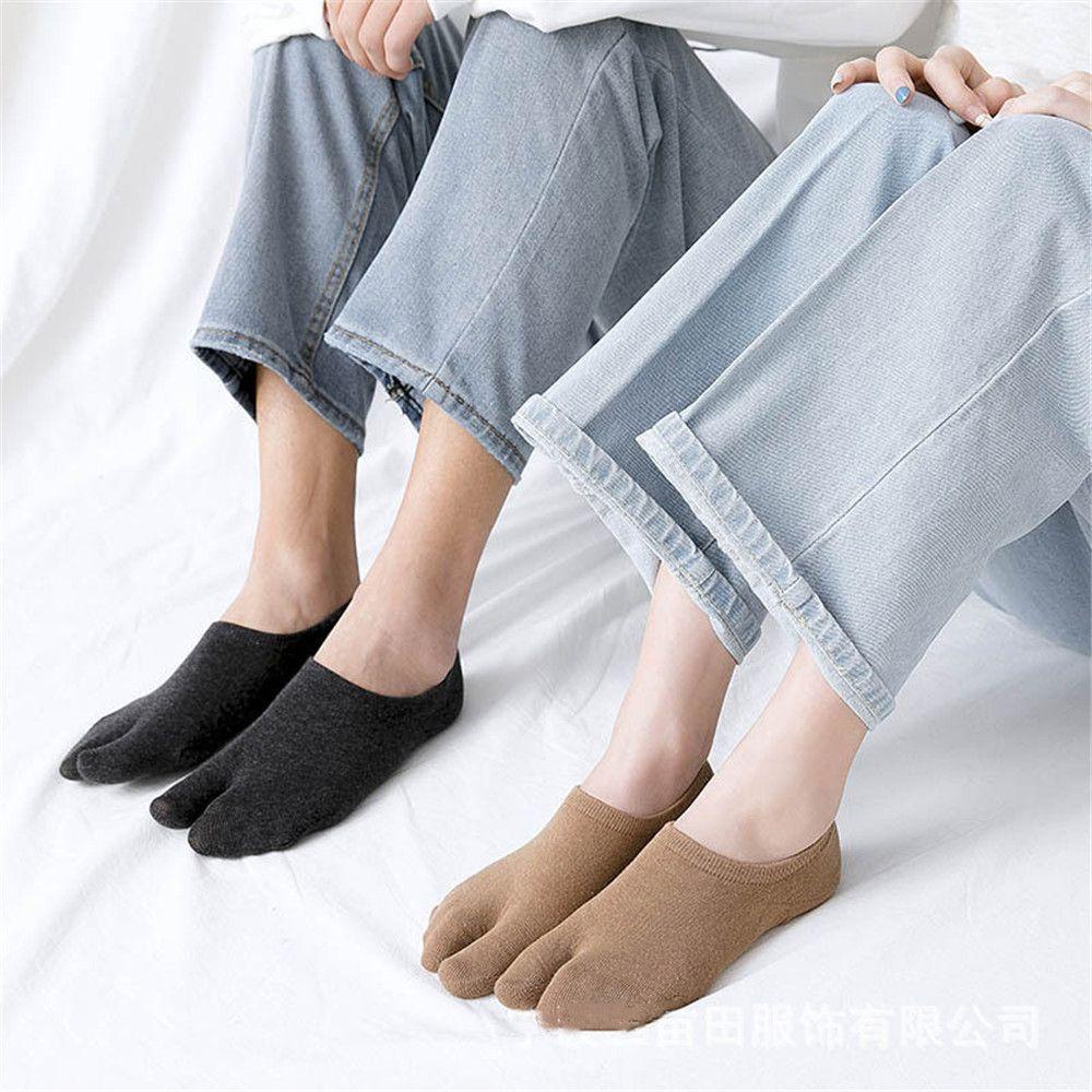 Đôi Vớ Chân Cổ Thuyền Phong Cách Nhật Bản Dành Cho Cả Nam Và Nữ