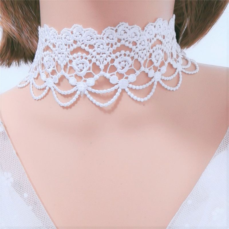 Vòng Cổ Choker Ren Trắng Đính Ngọc Trai Kim Cương Nhân Tạo Kiểu Dáng Mới Dành Cho Cô Dâu