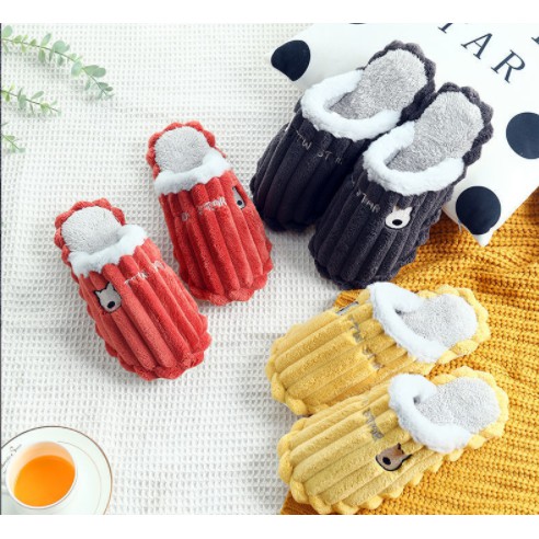 Dép Đi Trong Nhà - Văn Phòng - Khách Sạn Kiểu Dáng Hình Gấu Đáng Yêu Xinh Xắn