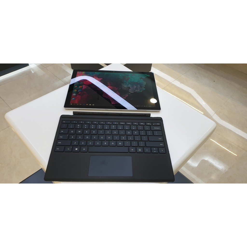 Máy tính  Microsoft Surface Pro 6 like new (mới 99%) Core i5 / RAM 8GB / SSD 128GB Bạc - Surface Pro 2018