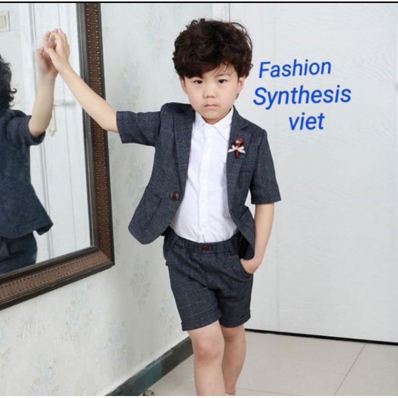 Bộ vest cộc bé trai