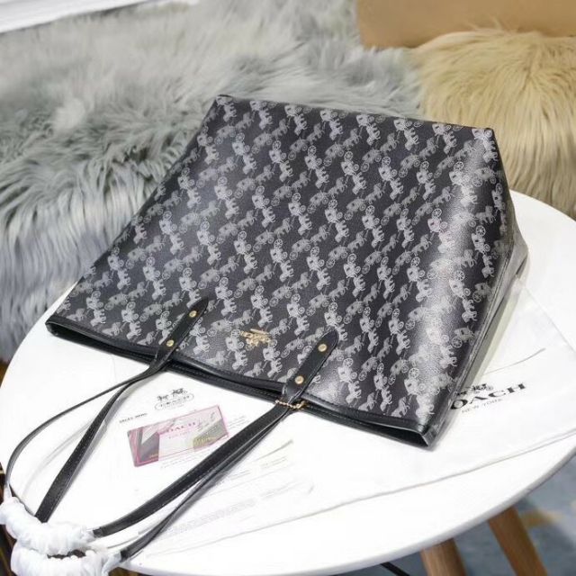 Túi Coach Shopper dùng được 2 mặt da thật phối canvast