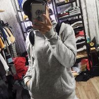 Áo khoác nỉ nón rộng