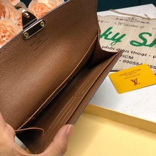 VÍ CẦM TAY EO VÌ KHOÁ VUÔNG FULLBOX