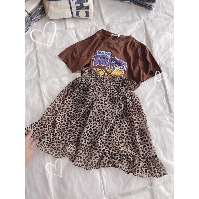 Sét áo Truckin chân váy đốm HS7