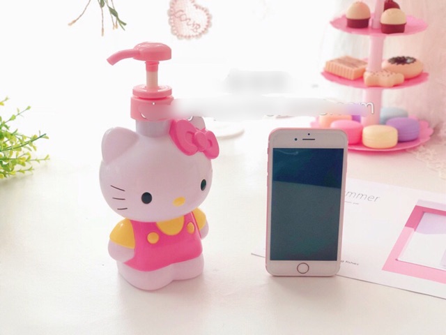 Bình chiết dầu gội, sữa tắm Hello Kitty