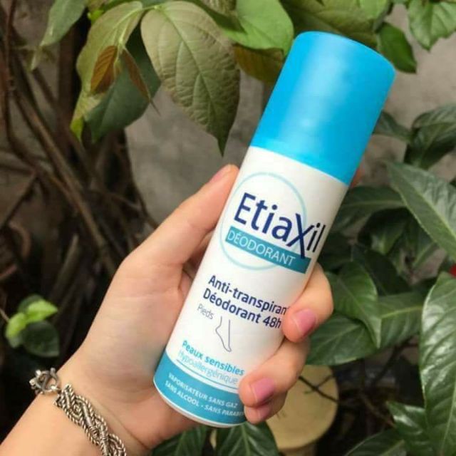 Xịt Khử Mùi Hôi Chân Etiaxil Déodorant Anti-Transpirant 48h Pieds