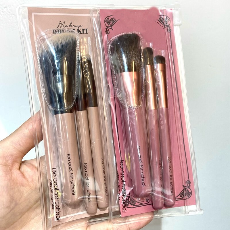 Bộ Cọ 3 Cây Too Cool For School Make Up Brush Kit Limited Edition