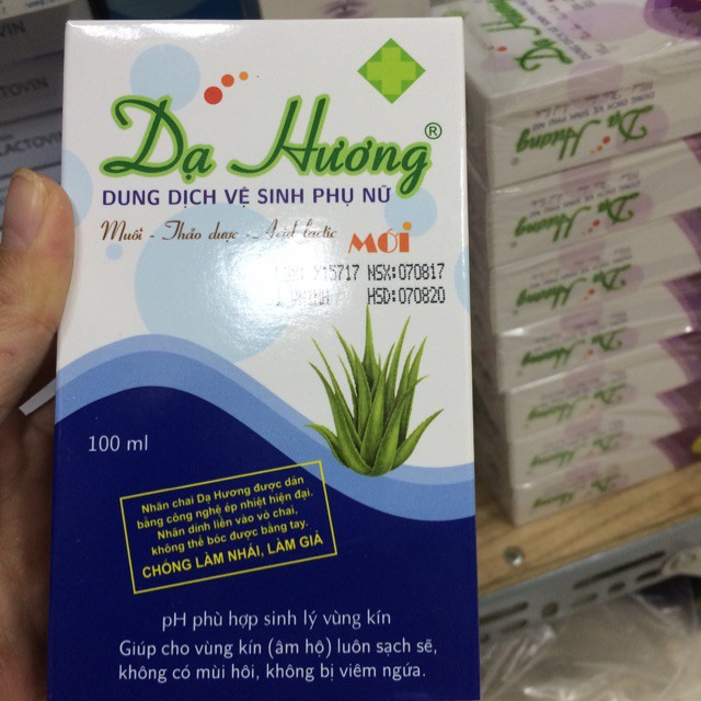 Dung Dịch Vệ Sinh Phụ Nữ Dạ Hương 100ml