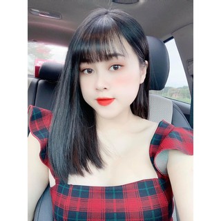 Váy kẻ đỏ😍