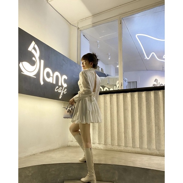 SET ĐỒ OLY SET Màu trắng gồm chân váy và áo croptop Tay Dài thiết kế sang trọng chất vải lụa satin