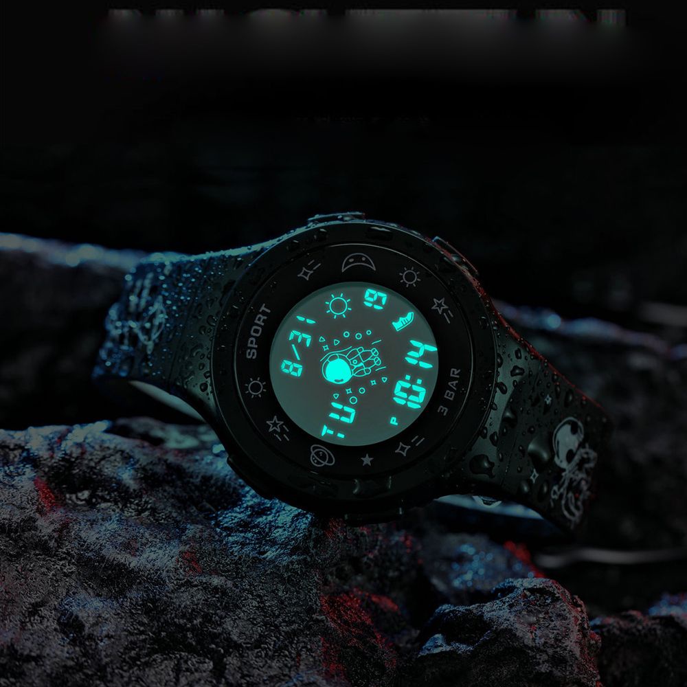 Đồng hồ đeo tay điện tử dạ quang chống thấm nước màn hình lớn họa tiết phi hành gia hoạt hình cho bé