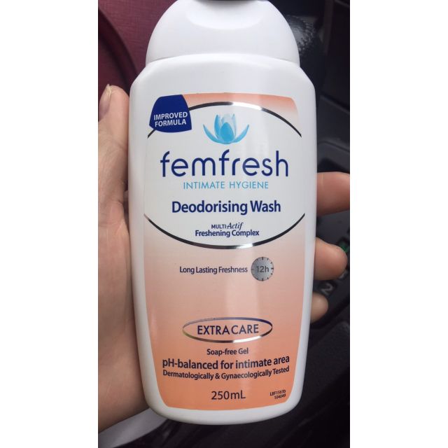 Dung Dịch Vệ Sinh Phụ Nữ Femfresh Deodorising Wash 250ml