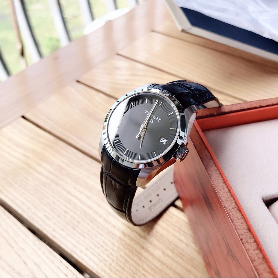 Đồng Hồ Nữ Tissot T-Classic Couturier T0352101605101 Viền Bạc Dây Đen