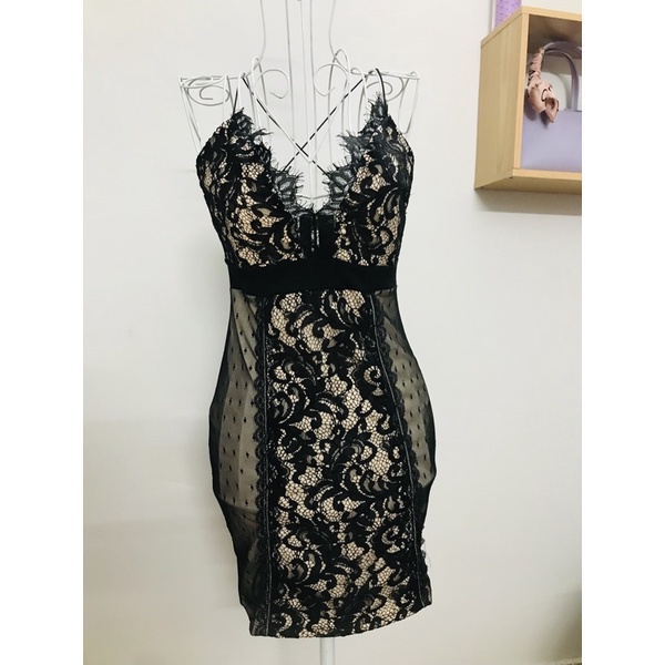 Pass đầm thiết kế siu xinh hãng