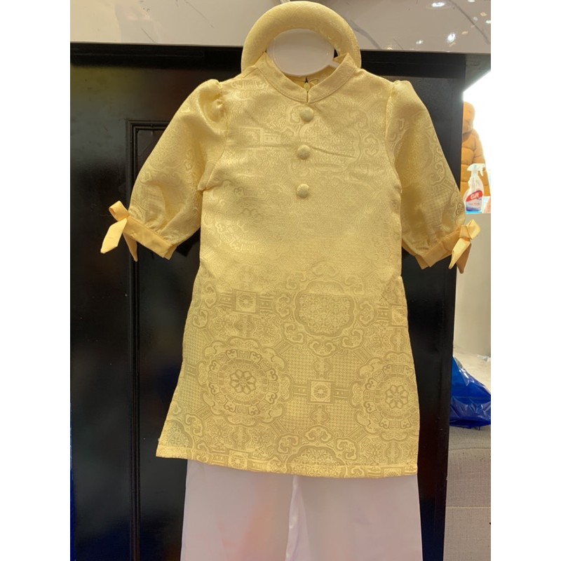 Áo dài Tết bé gái. Hàng thiết kế thương hiệu Litibaby, chất liệu gấm vân hoa cao cấp. Size 1-7t