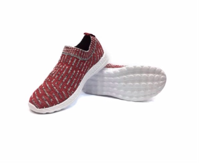 Giày thể thao trẻ em siêu nhẹ ,siêu êm VNXK