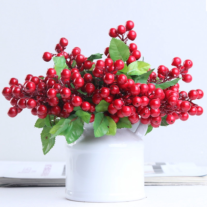 50pcs Mini Red Cherry Plastic Berry Artificial Flower Pearlescent Wedding DIY Christmas Decoration