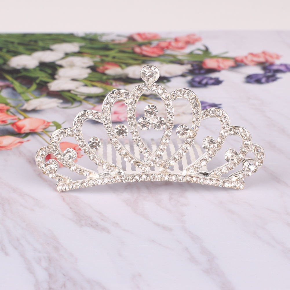 Vương miện đính đá xinh xắn dành cho bé gái