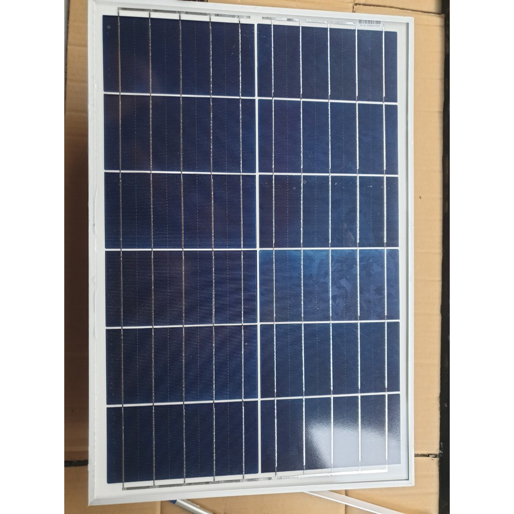 Đèn PHA Led Năng Lượng Mặt Trời 200w