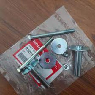 Cặp ốc chống yếm xe dream hàng vn l1