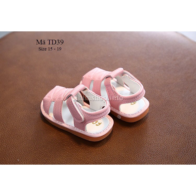 Giày sandal chíp chíp tập đi bé gái 6 - 18 tháng da mềm, kiểu dáng thời trang dễ phối đồ quai dán tiện dụng TD39