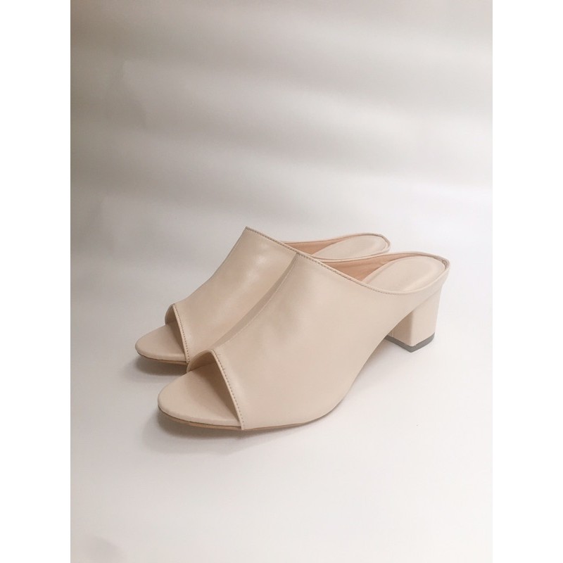 Giày sục hở mũi đẹp