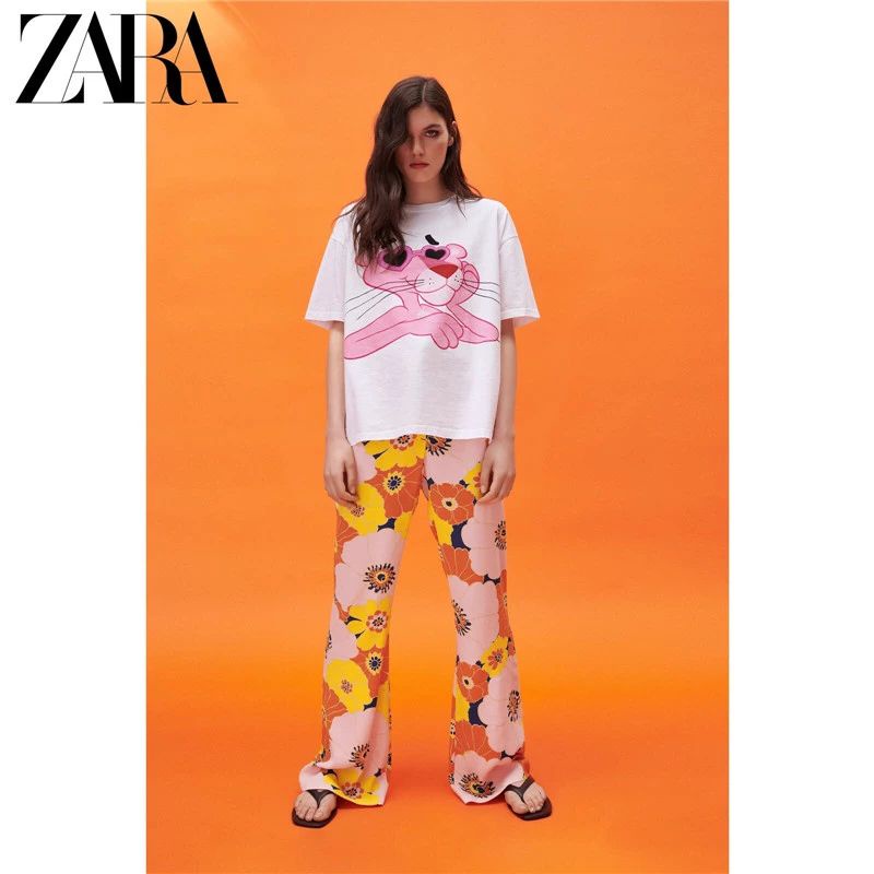 Áo Thun Zara Họa Tiết Báo Hồng Thời Trang