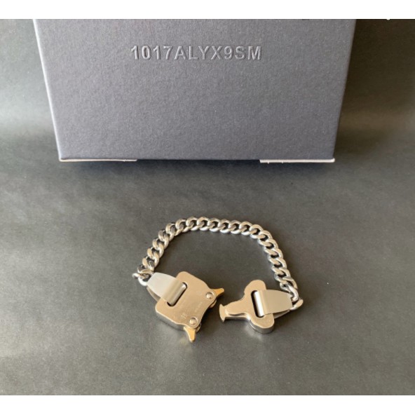 Vòng tay 1017 ALYX 9SM cubix buckle chain bracelet fw20