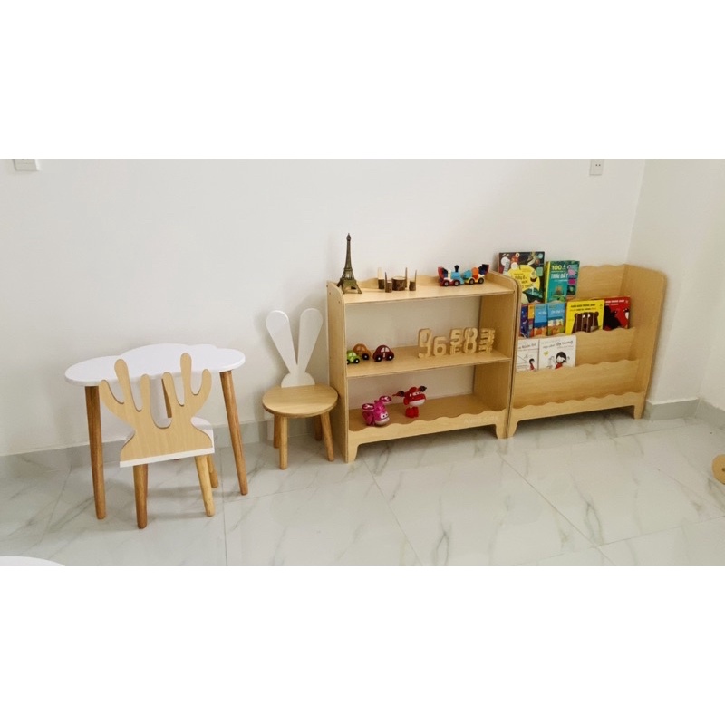 Bộ bàn ghế gỗ Montessori trẻ em, học tập cho bé.