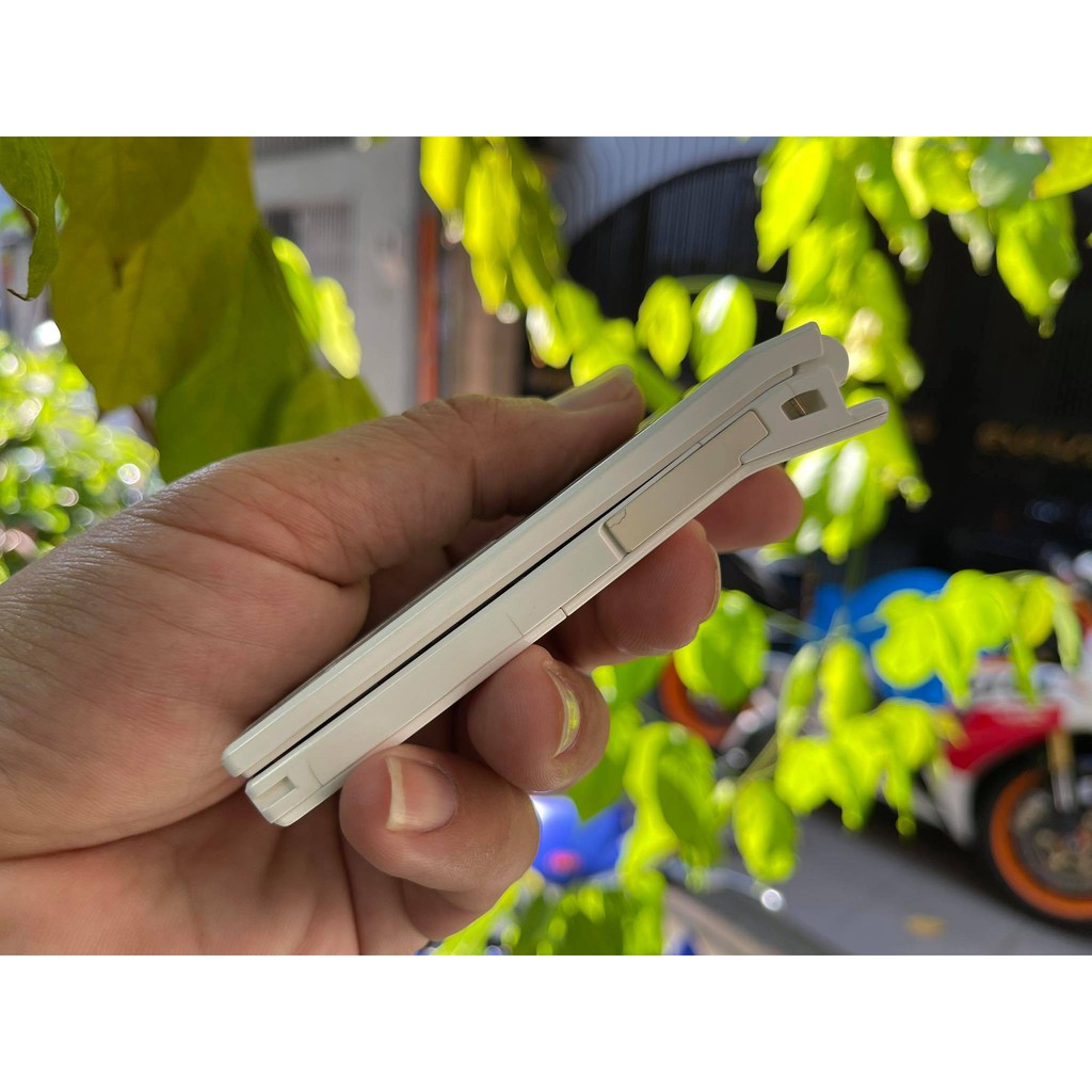 Điện thoại NEC N706i II AMADANA