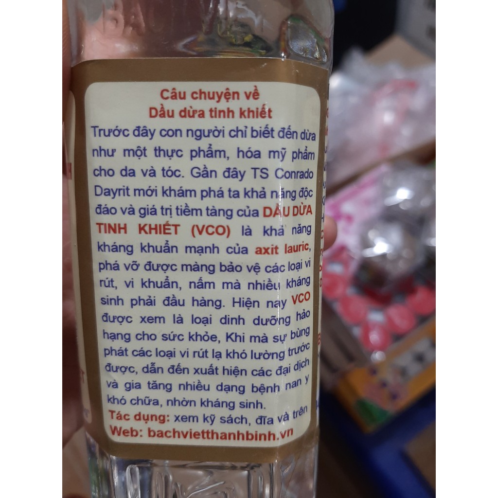 DẦU DỪA TINH KHIẾT BÁCH VIỆT THANH BÌNH 250ml( kèm sách hướng dẫn sử dụng)