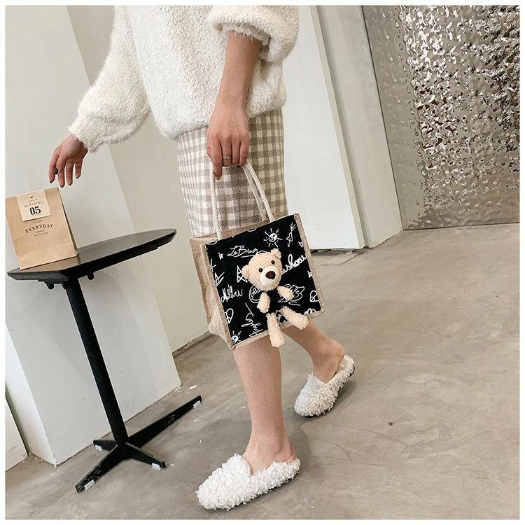 PVN24140 Túi đeo chéo đính gấu cho nữ dễ thương T2