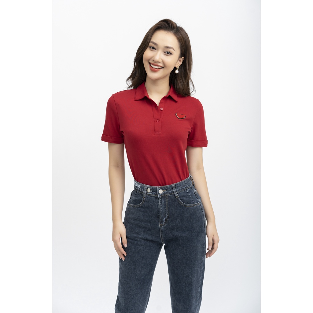 Áo thun cotton nữ Fiona, Áo Polo màu đỏ co giãn tay ngắn phông đính trang trí hình tim FIONA F522183