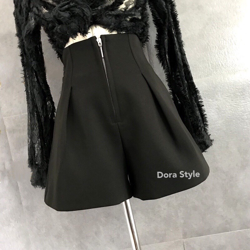Quần Short Nữ Khóa Trước Cạp Cao Dora Style M622