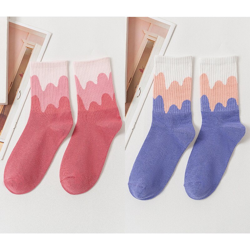 2 Đôi vớ CUTEBYTE vải cotton màu cầu vồng xinh xắn phong cách thu đông cho nữ