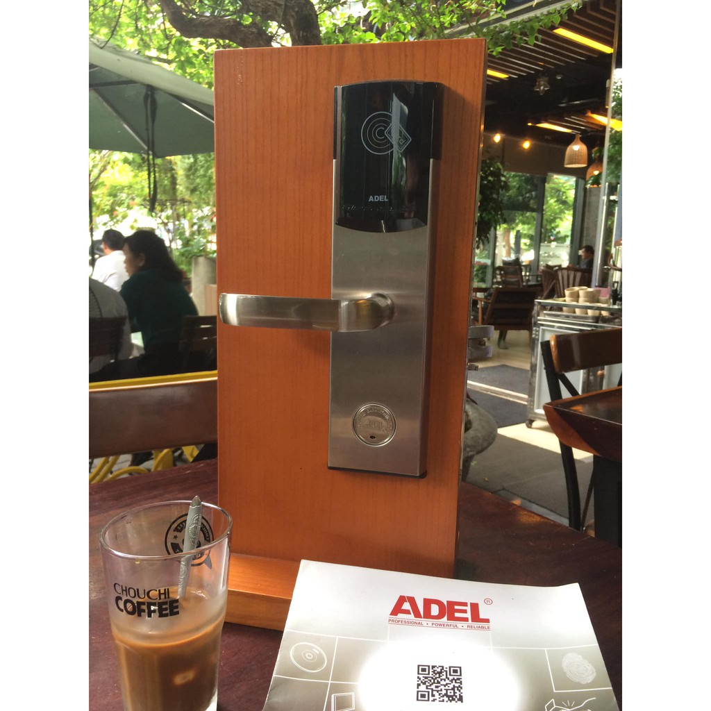 Adel 1800 khoá thẻ từ