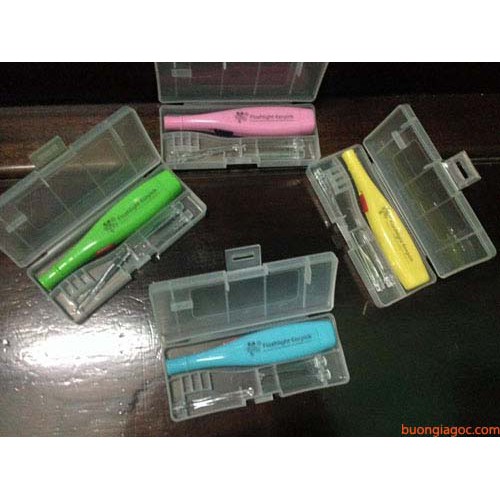 LẤY RÁY TAI CÓ ĐÈN