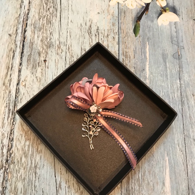 Hoa cài áo handmade