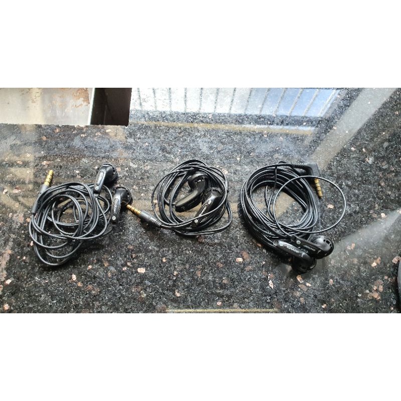 Tai nghe Sh'ar.p Auvi 1 bit