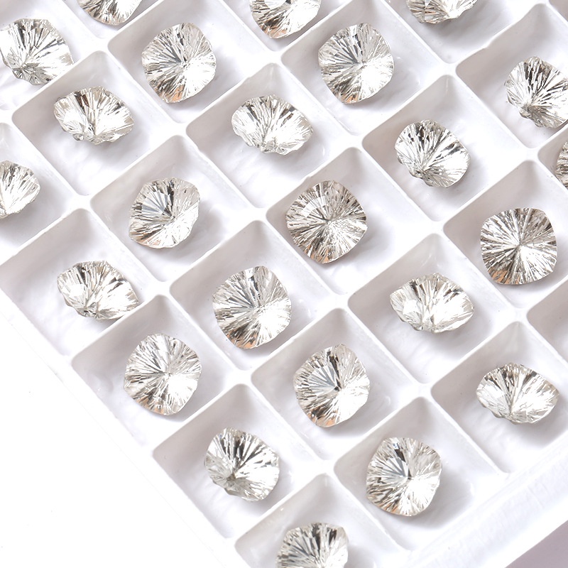 Hộp Phụ Kiện Đá 3D Trang Trí Móng Tay 8*8 Fat