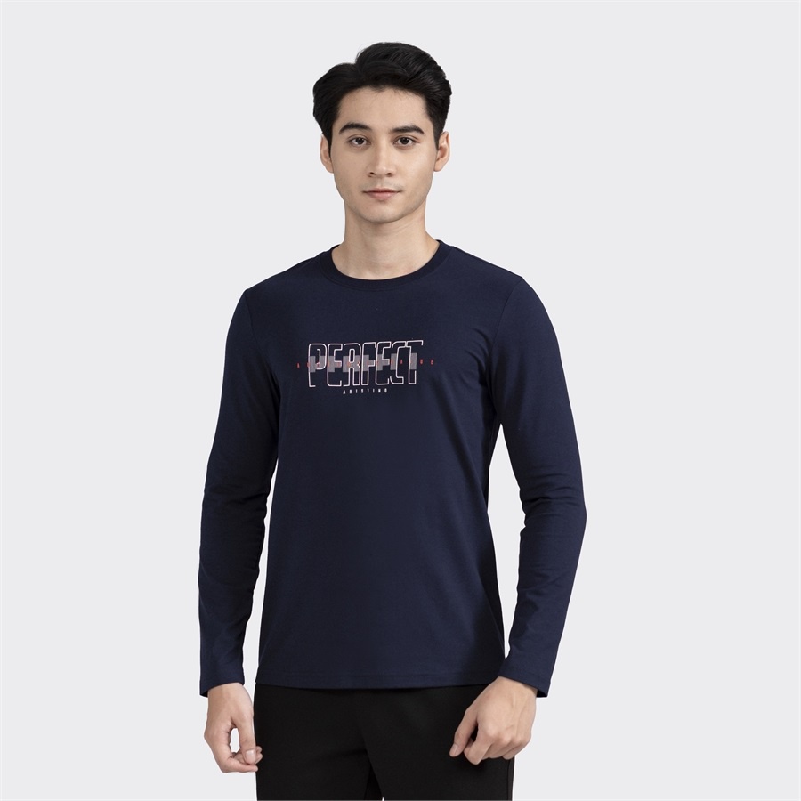 Áo thun nam dài tay Aristino ALT004W2 T-shirt Thu Đông Trơn Màu In Chữ Vải Cotton dáng Regular Fit Cổ Tròn