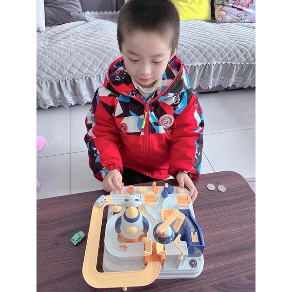 Đồ chơi mê cung tìm đường mẫu trạm vũ trụ, đồ chơi điều khiển ô tô đĩa bay về đích, đồ chơi điều khiển bằng tay cho bé