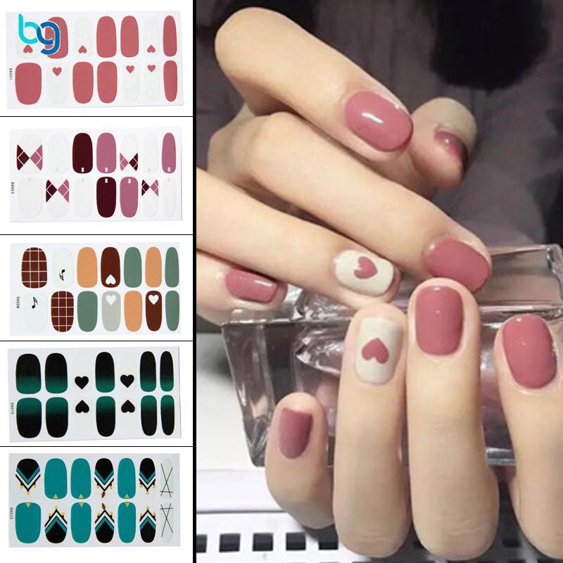 Bộ 14 miếng dán móng tay hình trái tim tình yêu