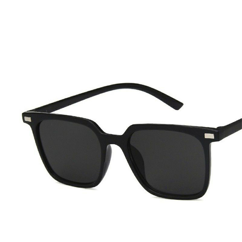 Kính mát có độ dáng vuông nam - nữ | BigBuy360 - bigbuy360.vn