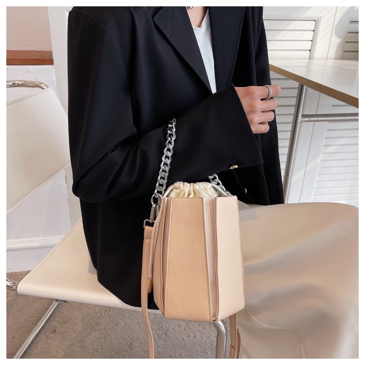 Túi Đeo JASMIN NOIR Chéo Da PU Phối Dây Xích Thời Trang Sang Trọng Cho Nữ