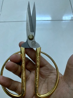 Kéo Nhật Cán Vàng Long Phụng Siêu Bén Siêu Bền