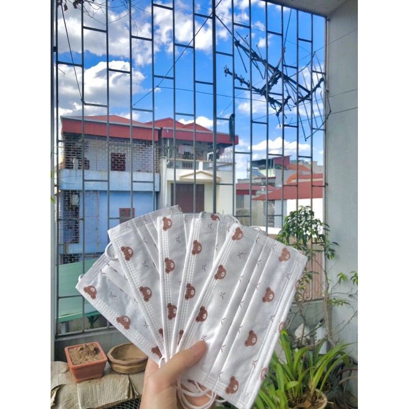 KHẨU TRANG gấu hoạ tiết siêu xinhh [ khẩu trang GARCOTEX ] | BigBuy360 - bigbuy360.vn